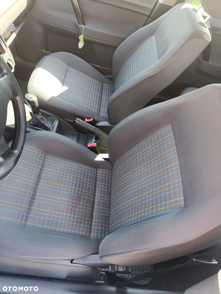 Volkswagen Polo 1.4 Tour - 11