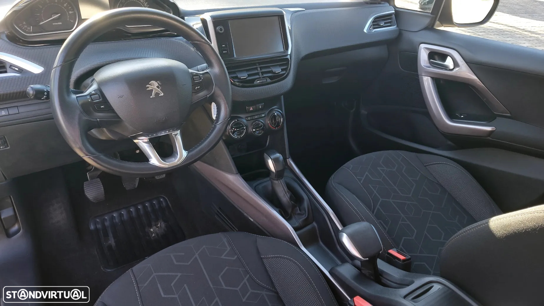 Peugeot 2008 PureTech 82 Style - 7