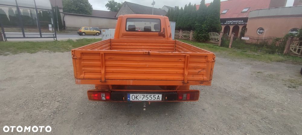 Volkswagen Transporter - 5