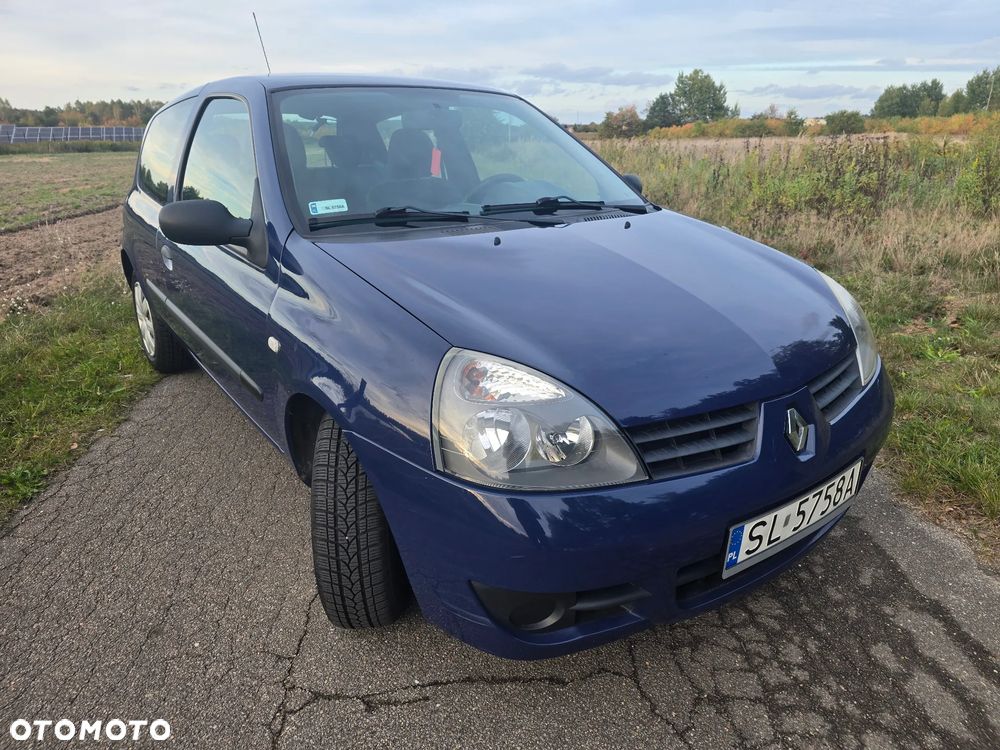 Renault Clio - 2