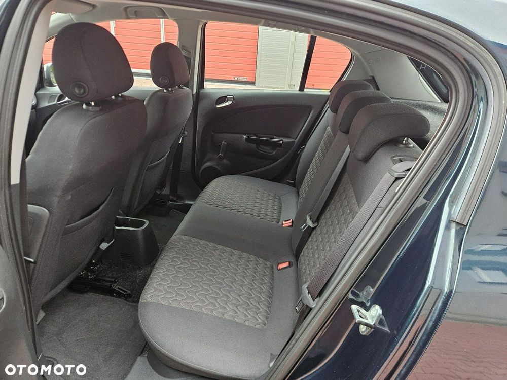 Opel Corsa 1.4 16V Active - 23