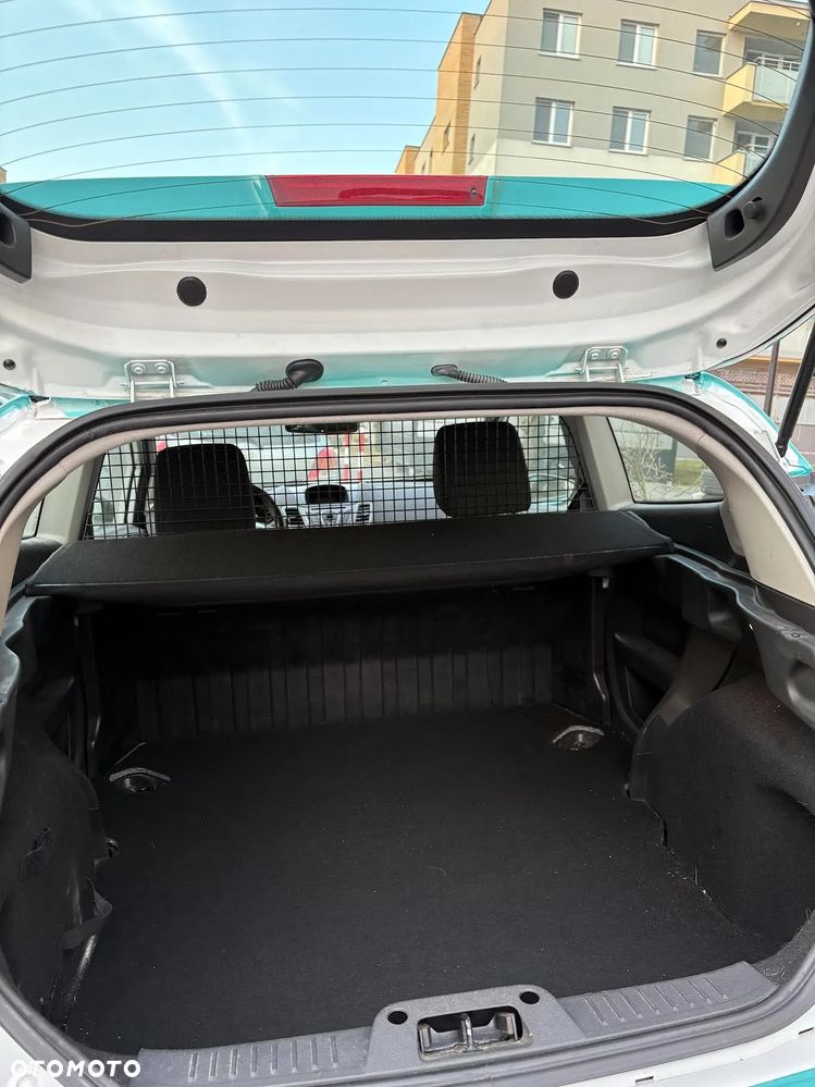 Ford Fiesta - 7