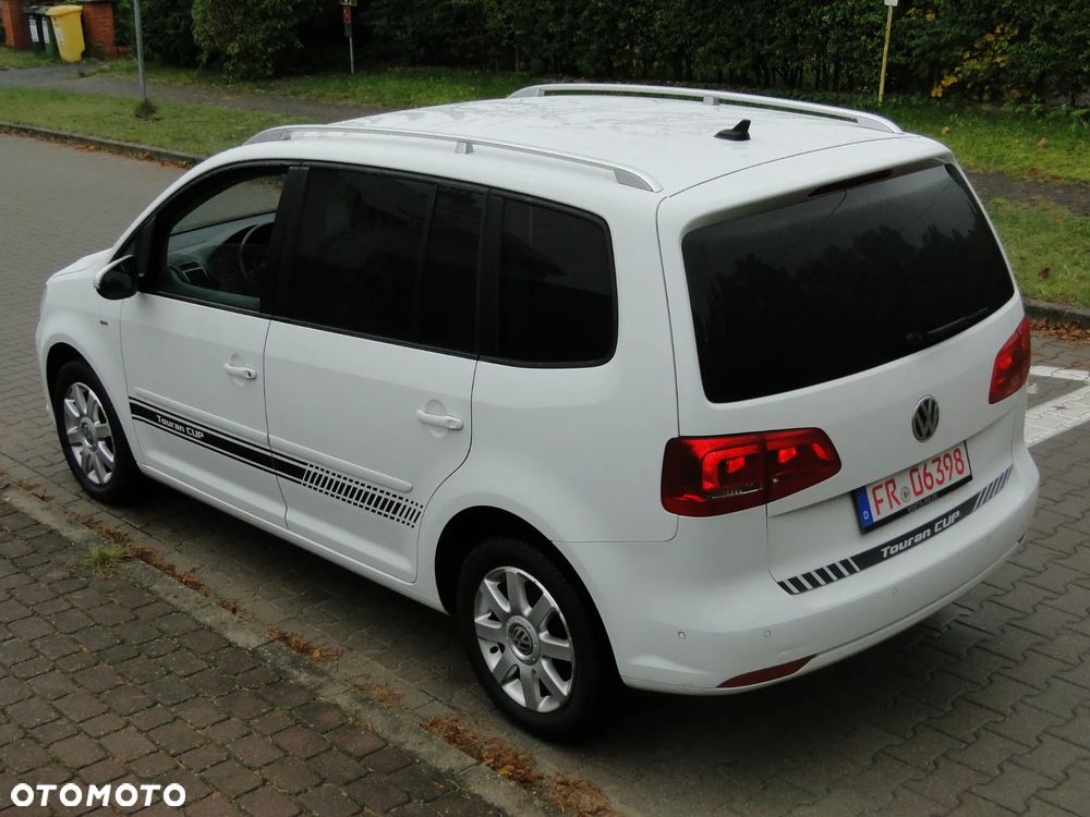 Volkswagen Touran 1.6 TDI DPF BlueMotion Technology Cup - 23