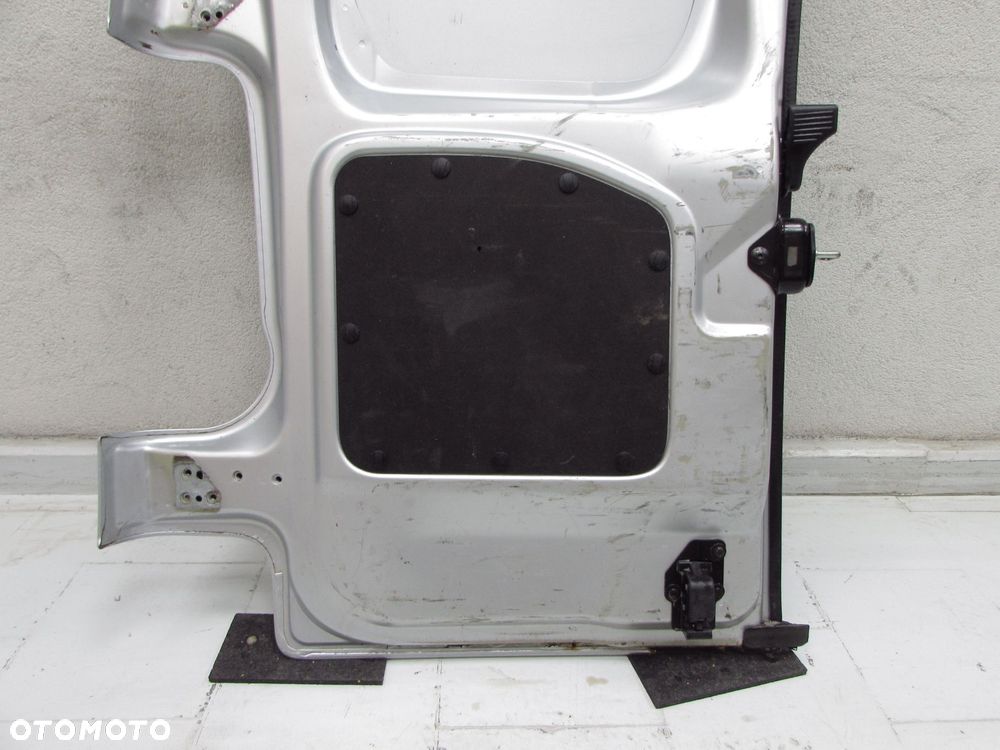 PEUGEOT PARTNER III BERLINGO III 08-18 DRZWI TYL PRAWE TYLNE EZRC - 7