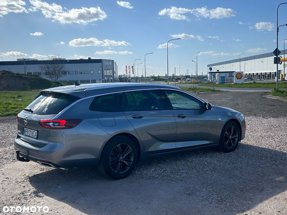 Opel Insignia 2.0 CDTI 4x4 Business Elegance S&S - 8