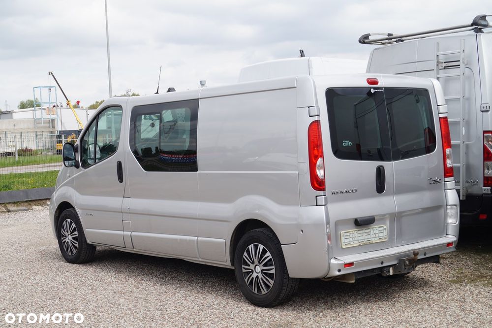 Renault Trafic - 1