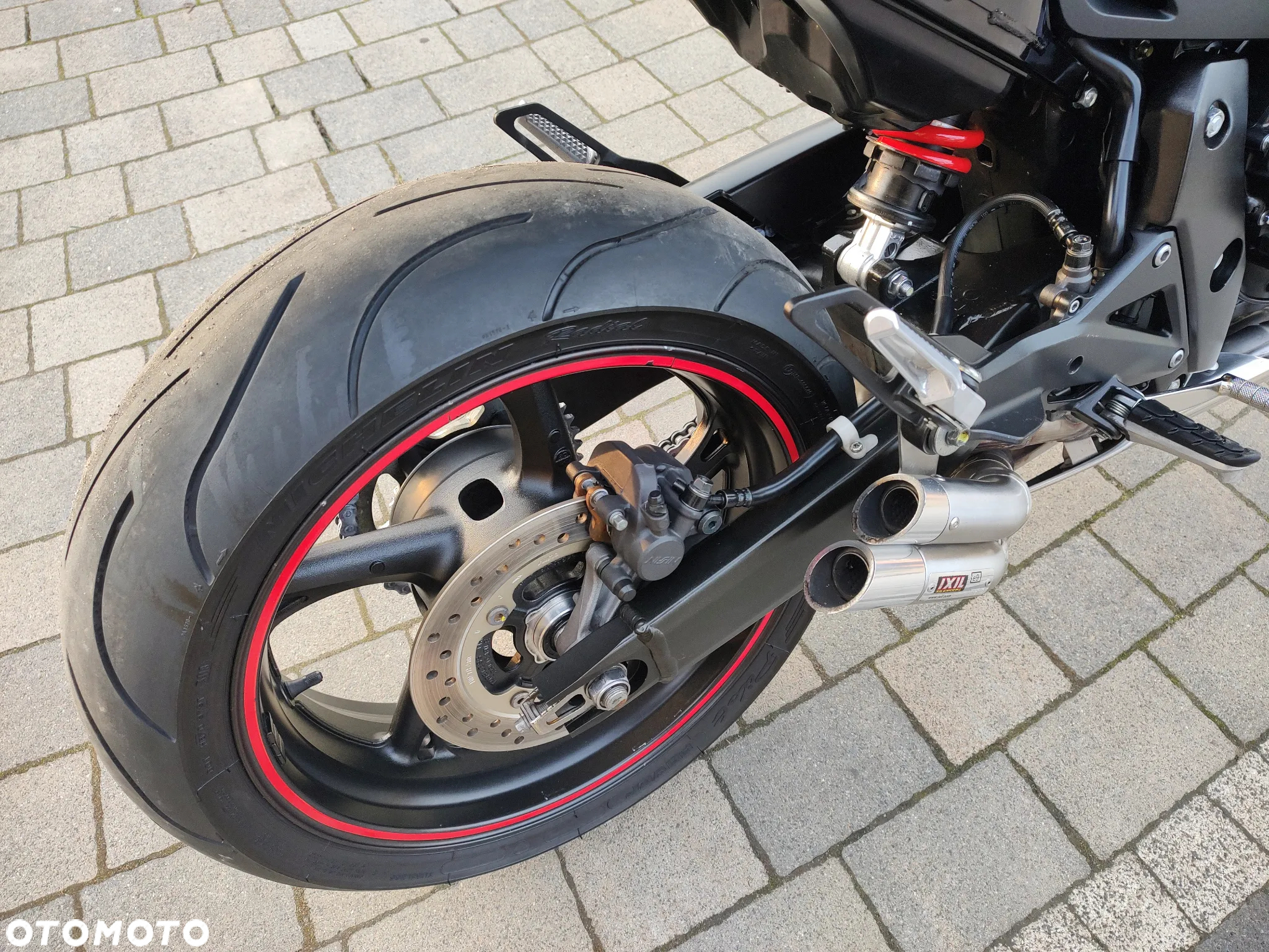 Honda Hornet - 21