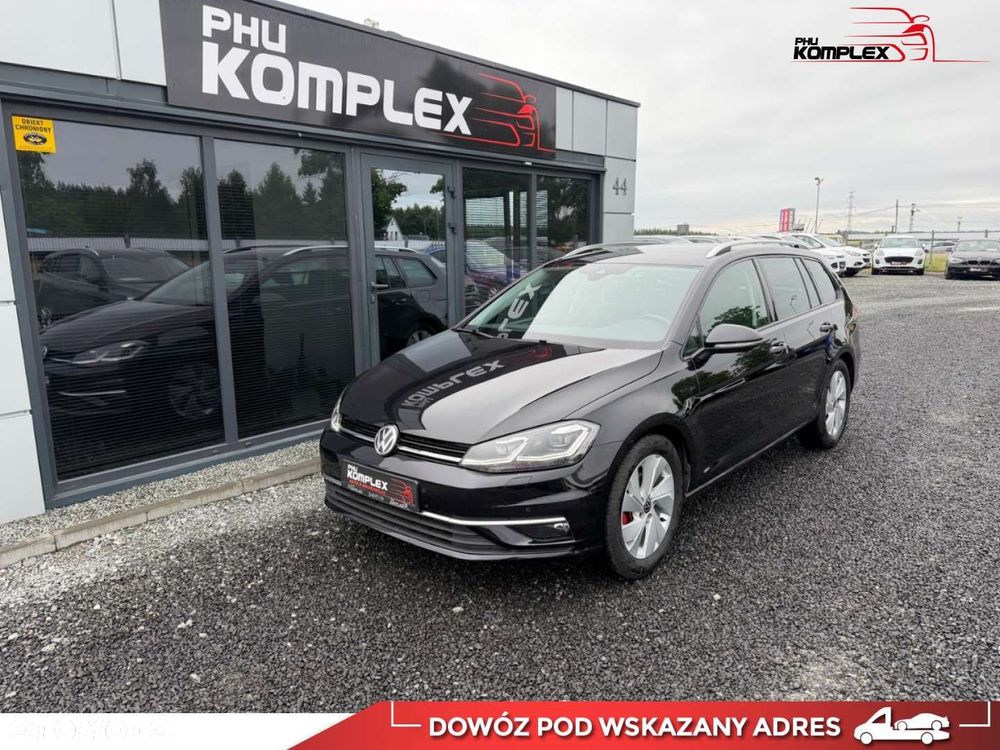 Volkswagen Golf - 1