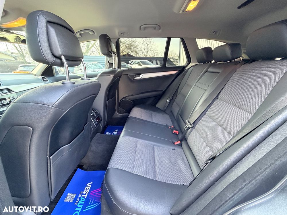 Mercedes-Benz C 300 CDI DPF 4Matic (BlueEFFICIENCY) 7G-TRONIC Avantgarde - 20