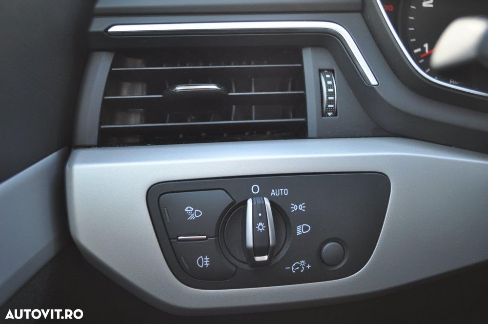 Audi A4 40 TDI S tronic S line - 27