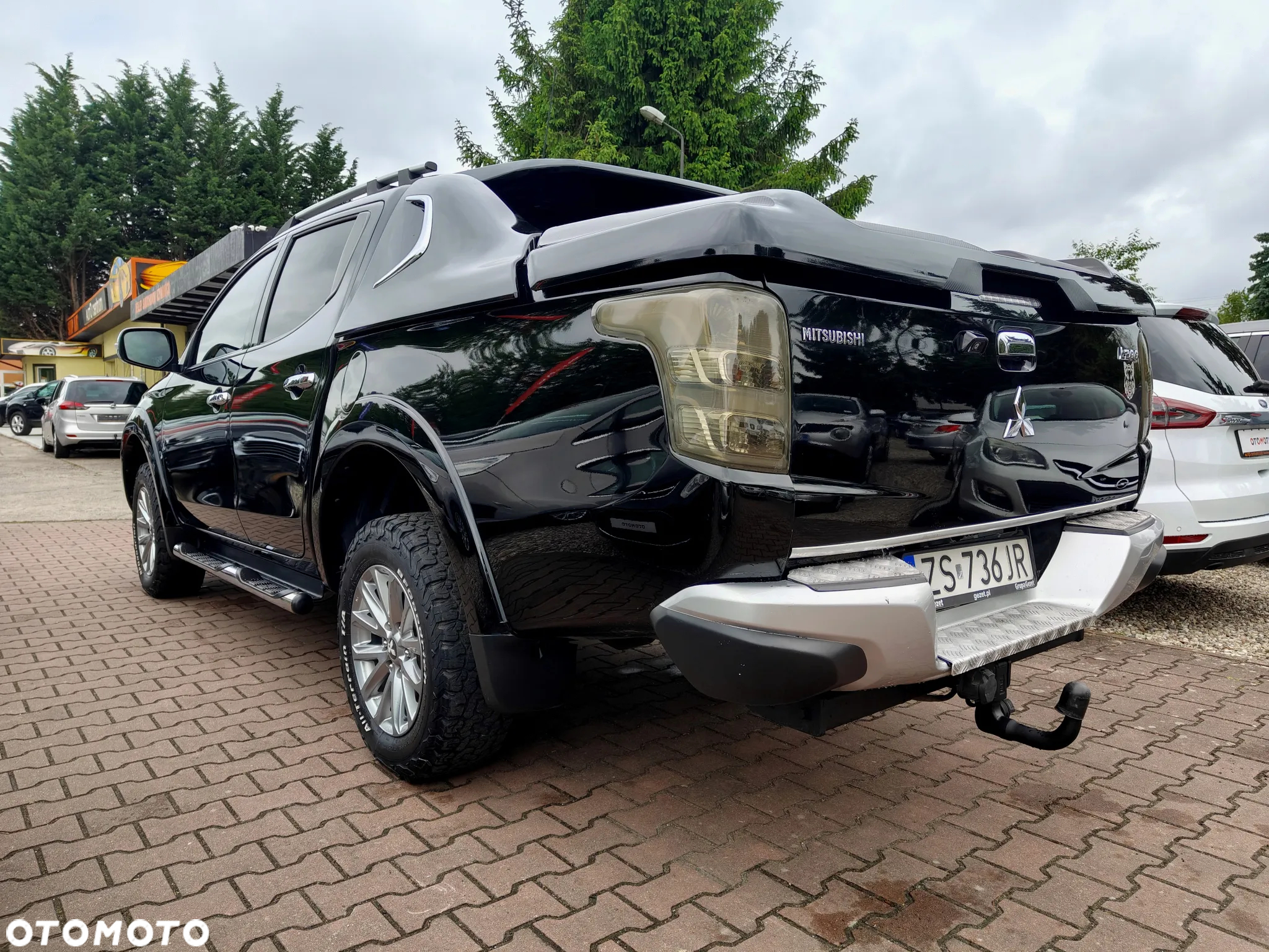 Mitsubishi L200 2.4 d DC Black Edition EU6 - 17