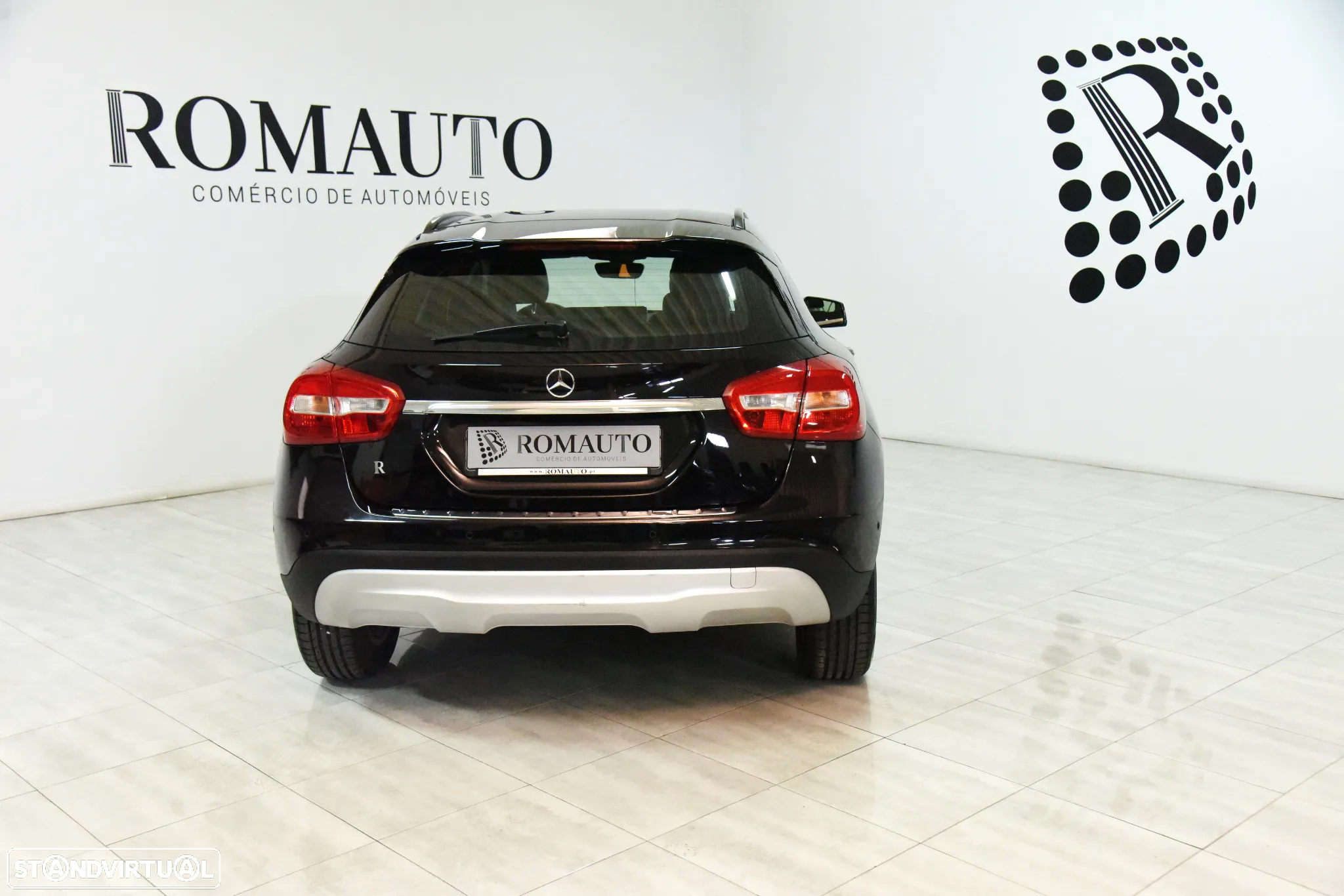 Mercedes-Benz GLA 180 (CDI) d 7G-DCT Urban - 7