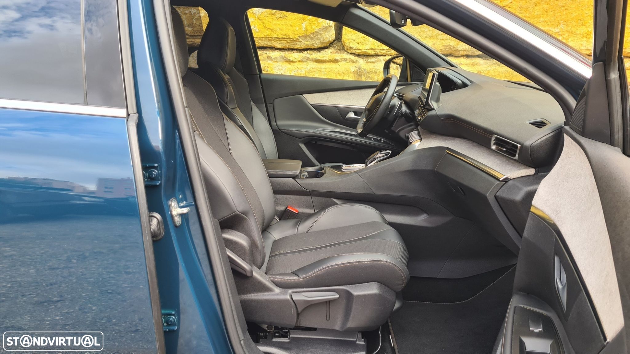 Peugeot 5008 1.5 BlueHDi GT EAT8 - 46