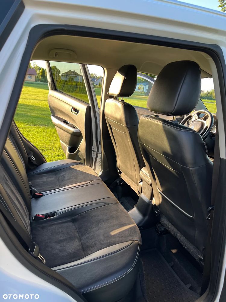 Suzuki Vitara - 17