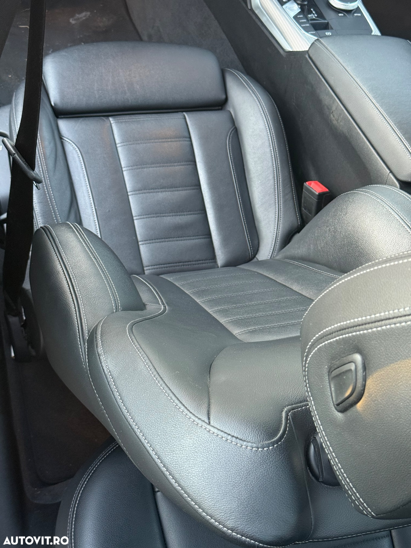 BMW Seria 3 330e Aut. M Sport - 24