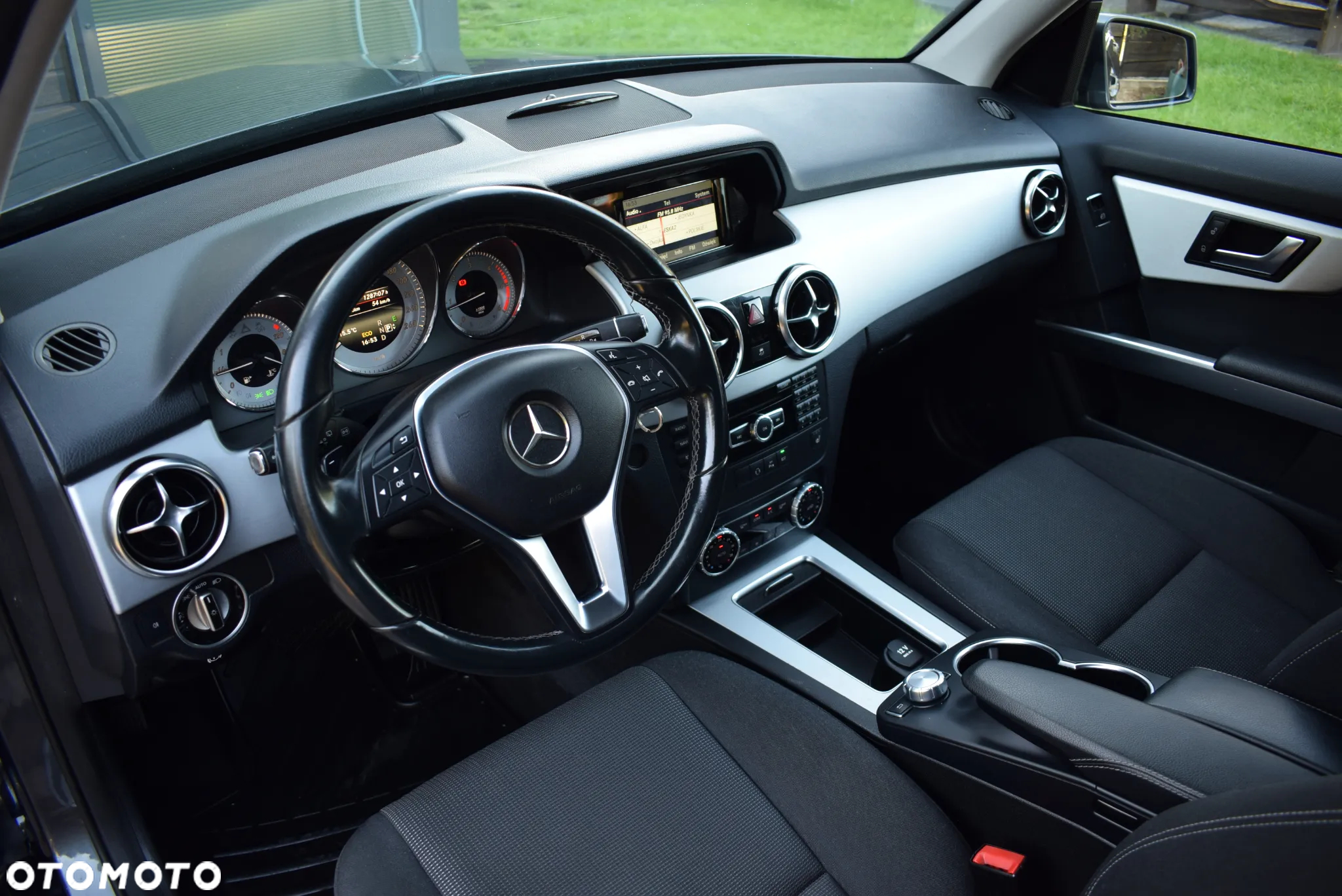 Mercedes-Benz GLK - 26