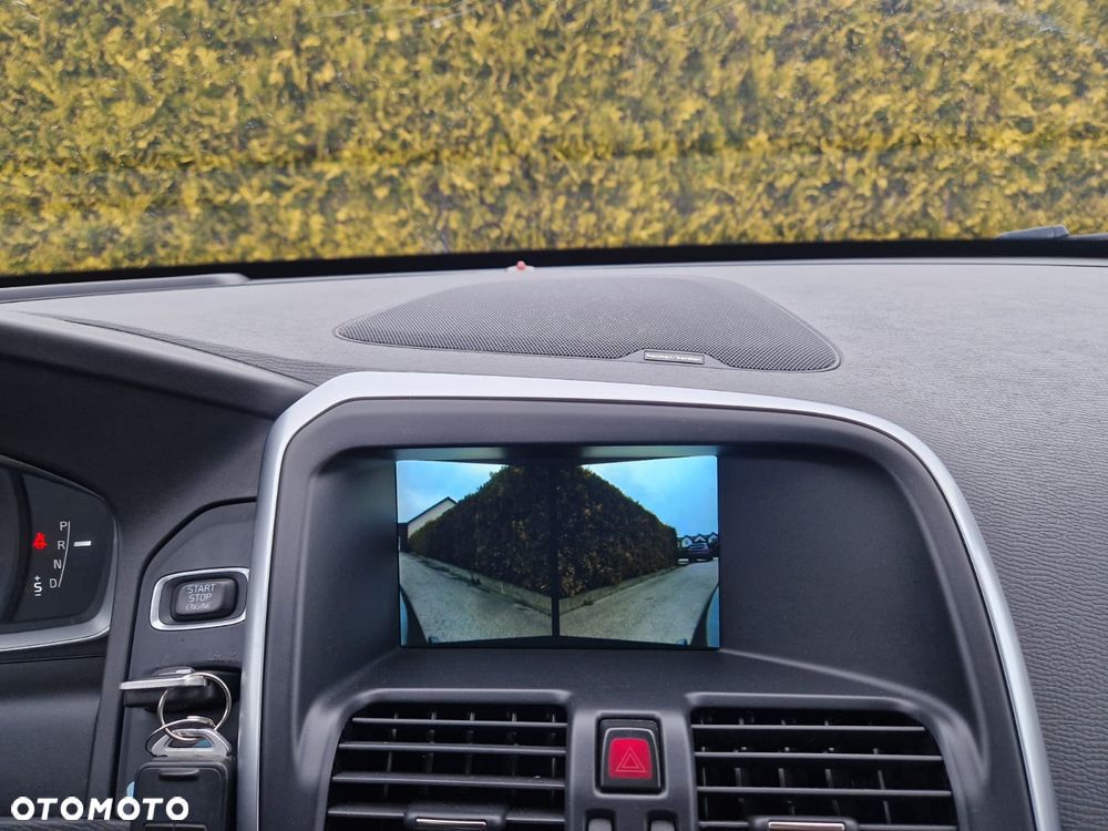 Volvo XC 60 D4 Geartronic Summum - 30