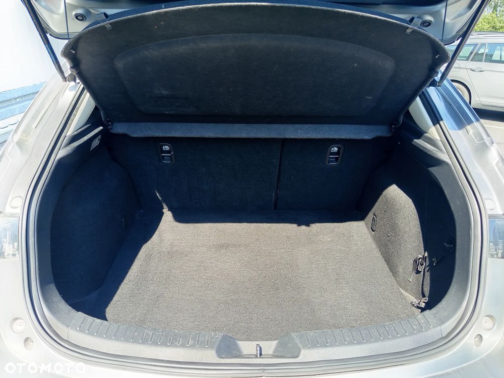 Mazda 3 SKYACTIV-G 120 Sports-Line - 26