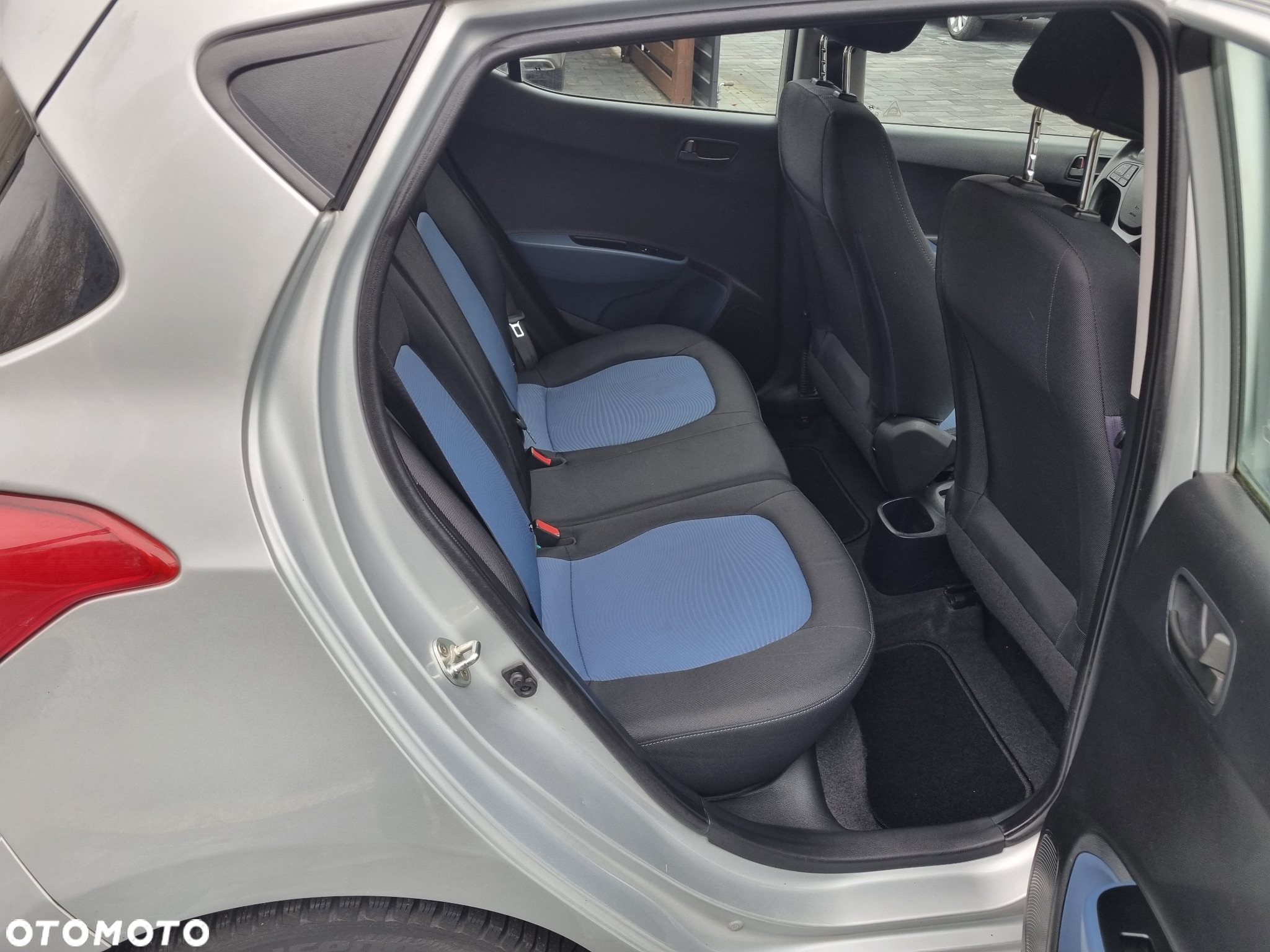 Hyundai i10 1.0 Premium - 16