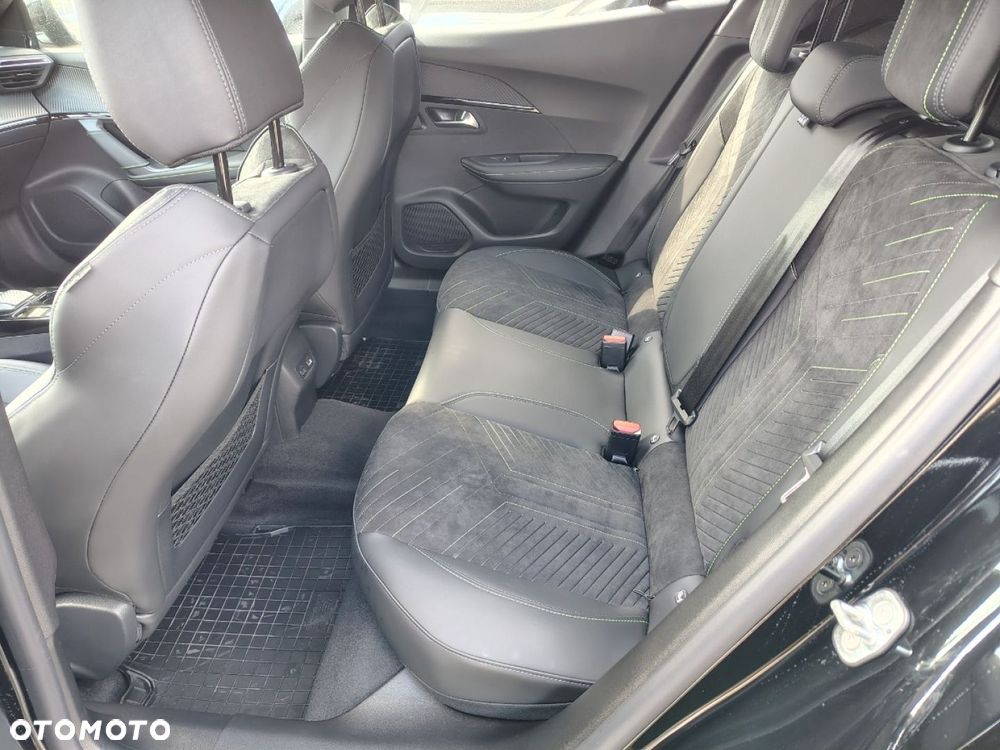 Peugeot 2008 - 9