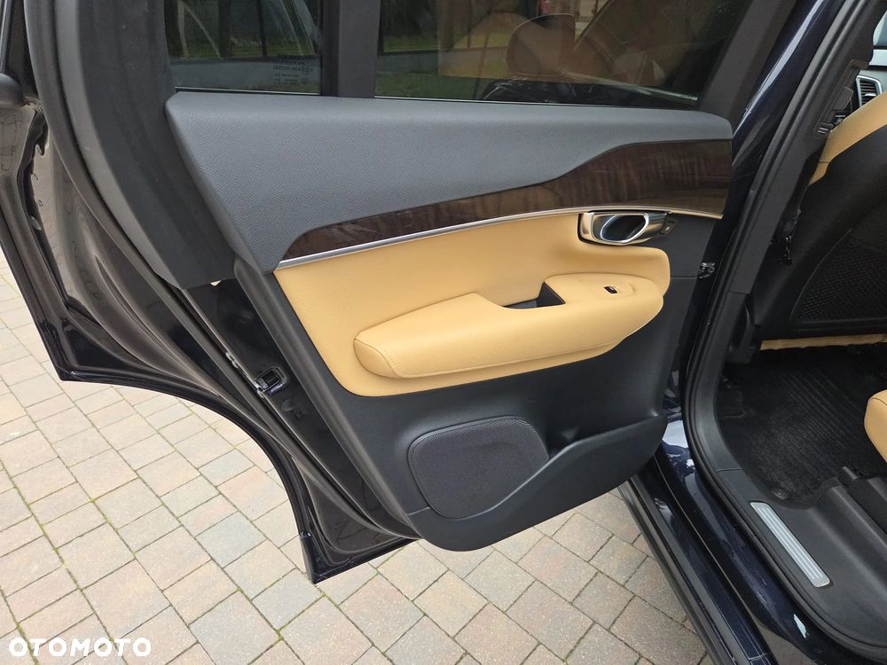 Volvo XC 90 T6 AWD Momentum 7os - 21