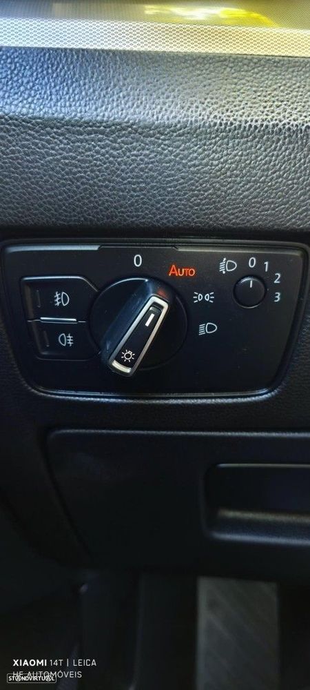 VW Passat 1.6 TDI BlueMotion - 39