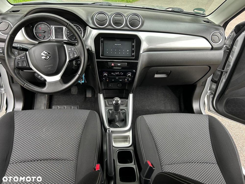 Suzuki Vitara 1.6 (4x2) Comfort+ - 23