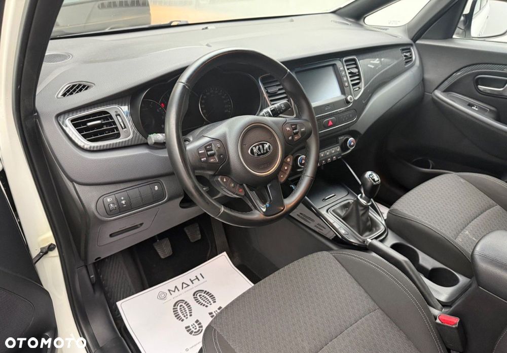 Kia Carens 1.6 GDI Business Line 7os EU6 - 24