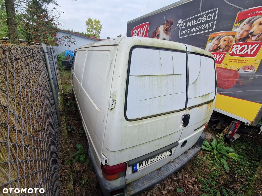 Volkswagen Transporter - 3