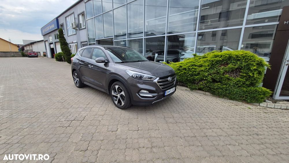 Hyundai Tucson 2.0 CRDI 4WD 6AT Luxury Pack+ - 3