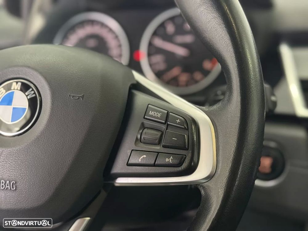 BMW 216 Gran Tourer d Line Sport - 28
