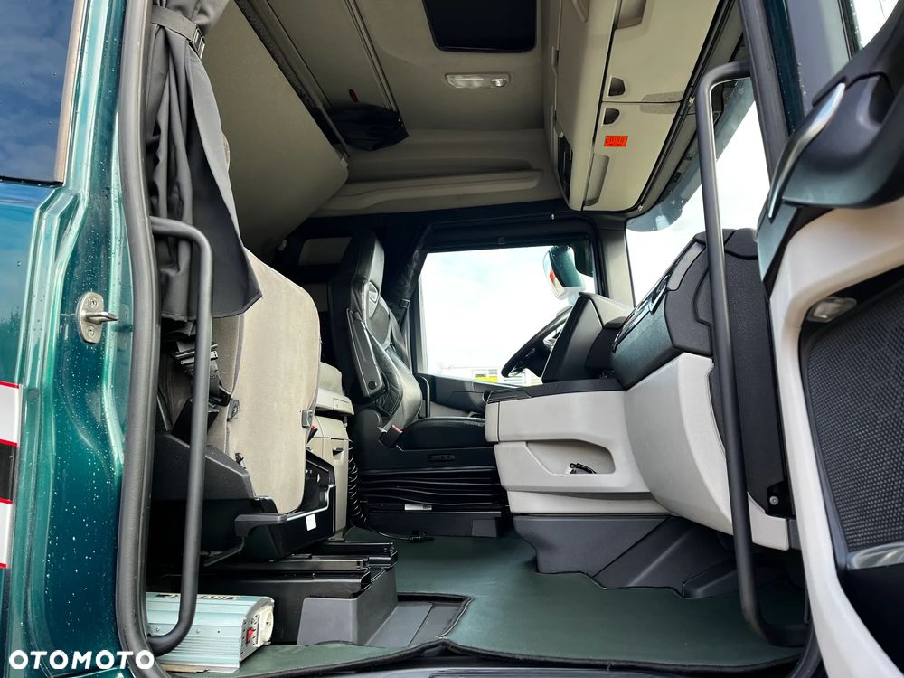 Scania S500 PUSHER 6X2 FULL AIR  SPROWADZONA SERWISOWANA DWA ZBIORNIKI PALIWA  BOGATA WERJSA WYPOSAŻENIA STAN BARDZO DOBRY - 20