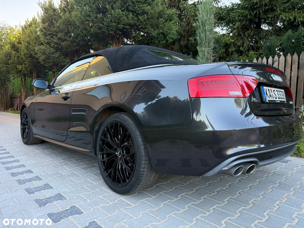 Audi A5 Cabrio 2.0 TDI DPF (clean diesel) - 8