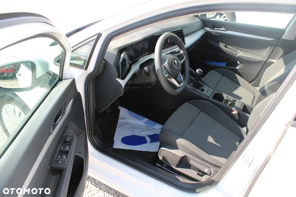 Volkswagen Golf - 16