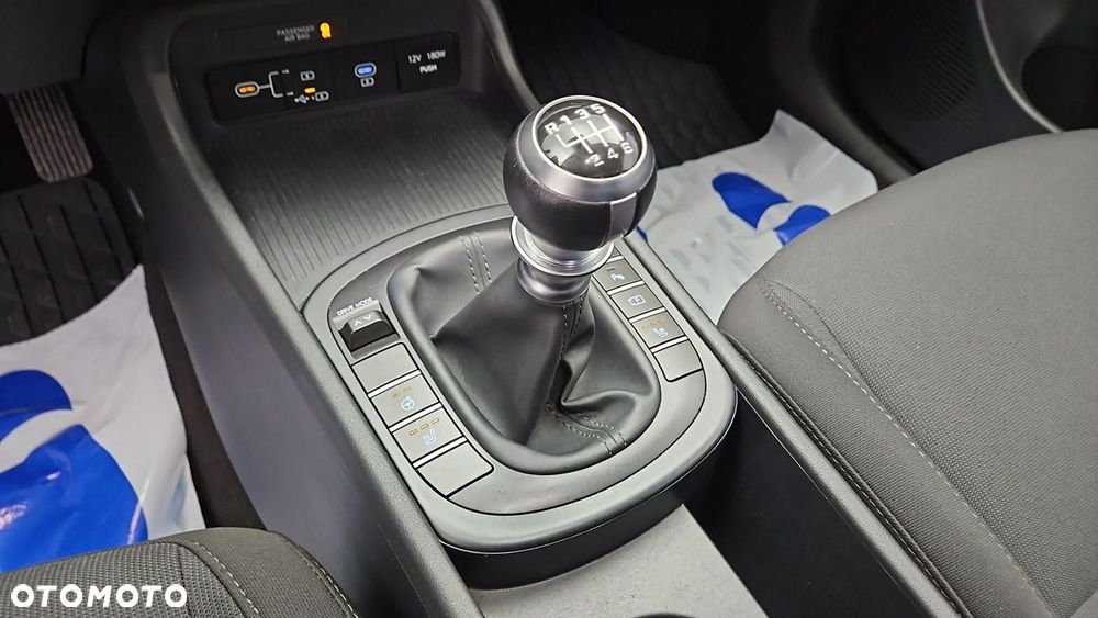 Hyundai Kona 1.0 T-GDI Smart - 16