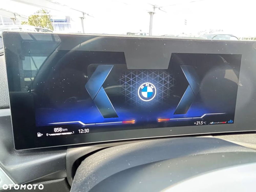 BMW Seria 3 320i xDrive M Sport - 24