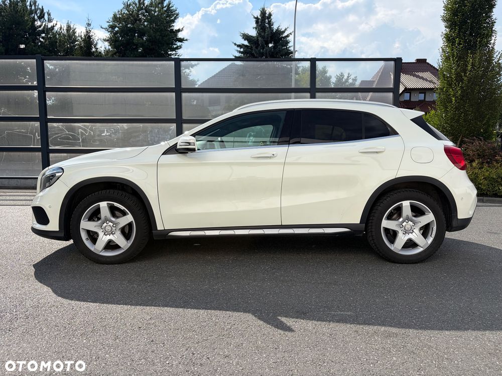 Mercedes-Benz GLA 250 4-Matic AMG Line - 7