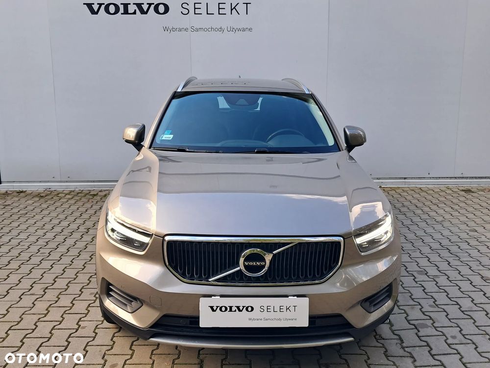Volvo XC 40 T3 Momentum - 3