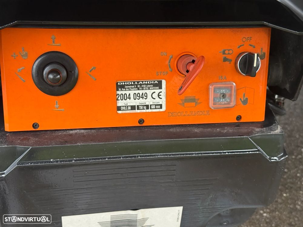 Iveco DAILY 35-140 PLATAFORMA ELEVATÓRIA - 15