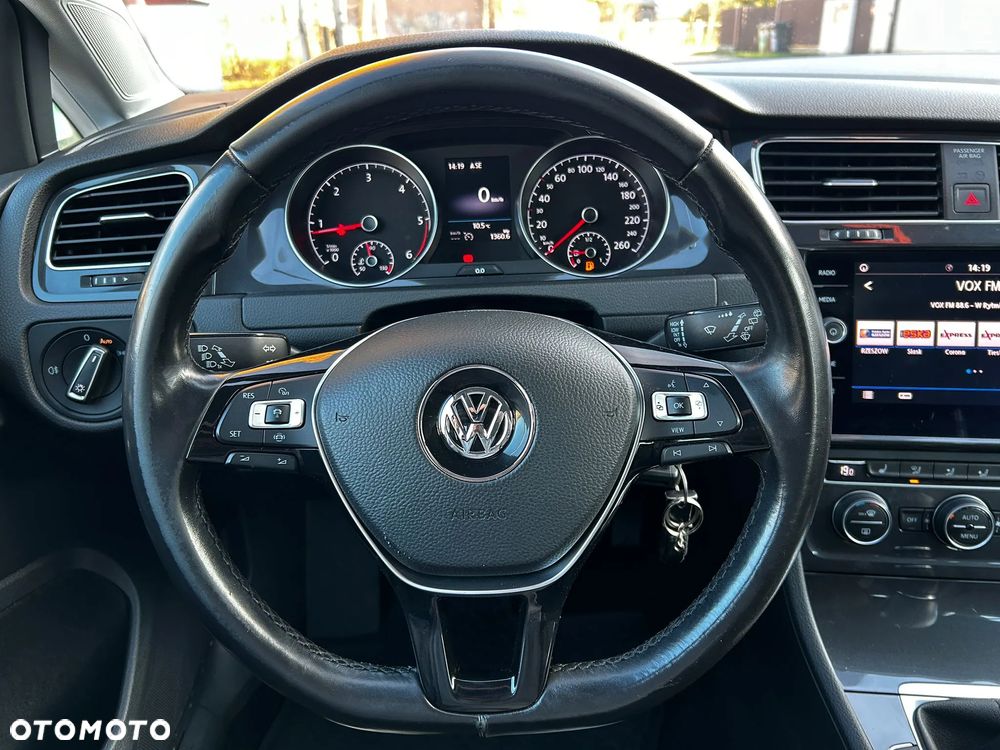 Volkswagen Golf VII 1.6 TDI BMT Highline - 17