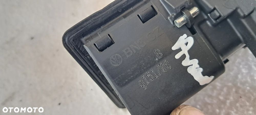 Klamka Mikrostyk Klapy Bagażnika 5N0827566B Audi VW - 4