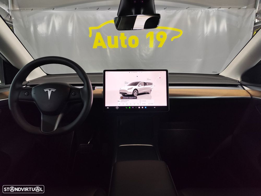 Tesla Model Y RWD - 7