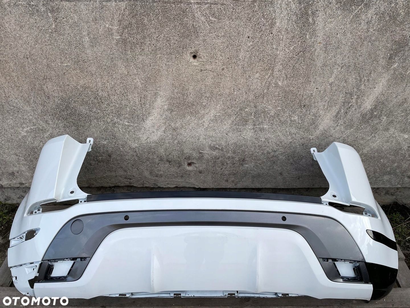 ZDERZAK TYL TYLNY RANGE ROVER EVOQUE II 2 DYNAMIC - 1