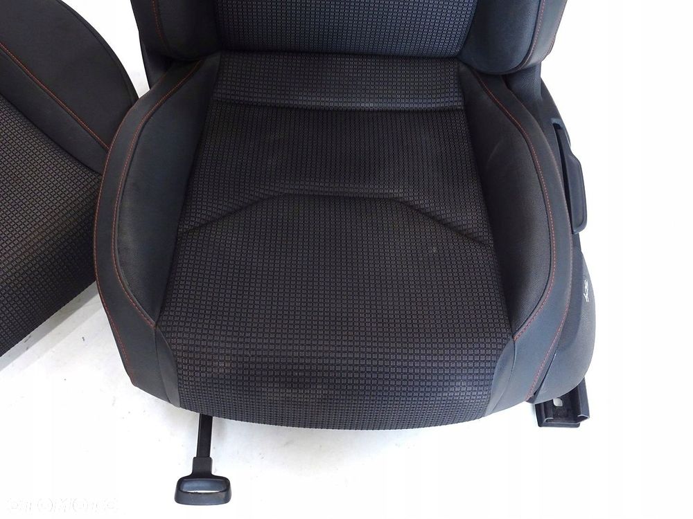 KPL FOTELE KANAPA TAPICERKA PÓŁSKÓRA  BOCZKI SEAT LEON III 5F LIFT 5D FR - 5