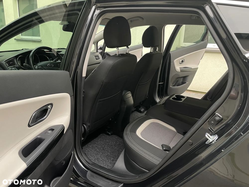 Kia Ceed 1.4 L Business Line Plus - 11