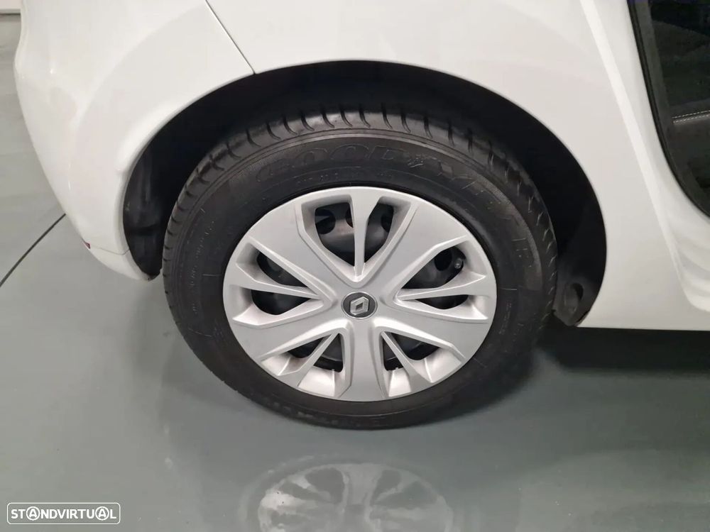 Renault Clio - 7