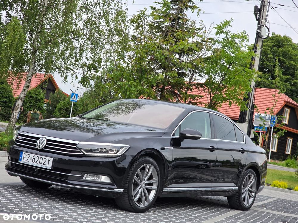 Volkswagen Passat 2.0 TDI Bi-Turbo BMT 4Mot Highline DSG - 12