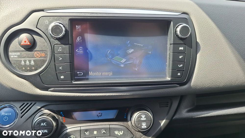 Toyota Yaris 1.5 VVT-i Style Selection - 24