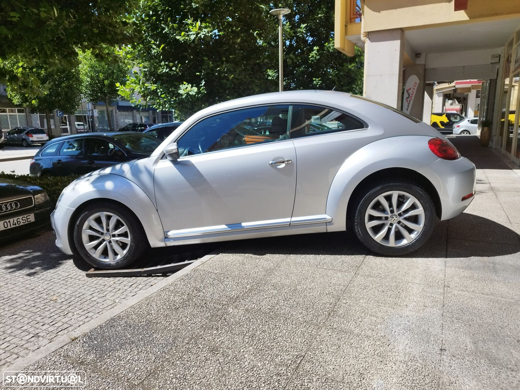 VW New Beetle 1.6 TDi Design - 6