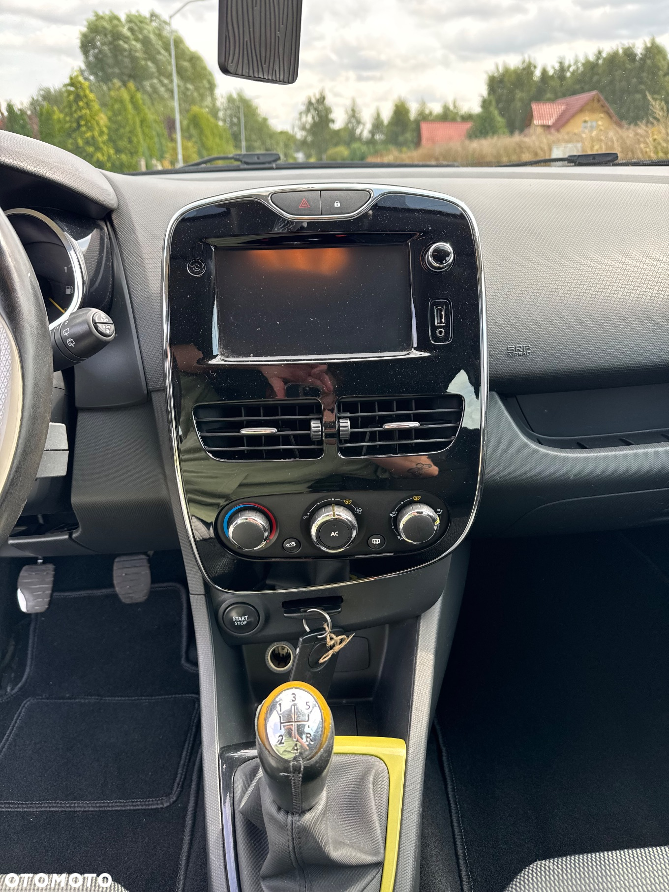 Renault Clio (Energy) dCi 90 Bose Edition - 13